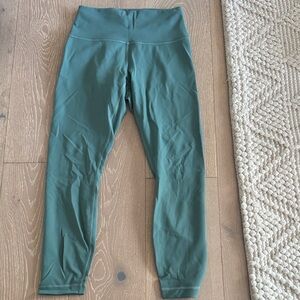 Lululemon Wunder Train Contour Fit High-Rise Tight 25”